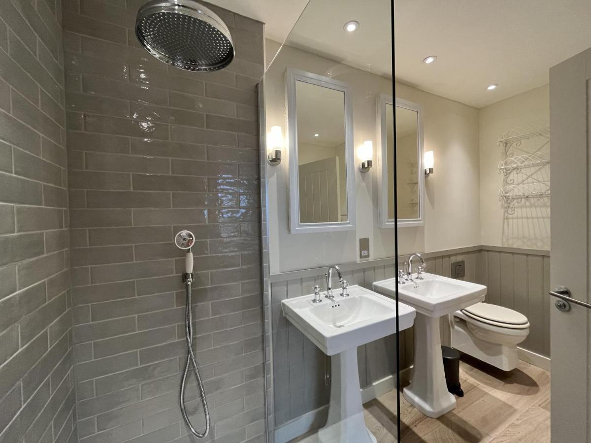 شقة Walcot Yard With Parking, Bath Keys المظهر الخارجي الصورة