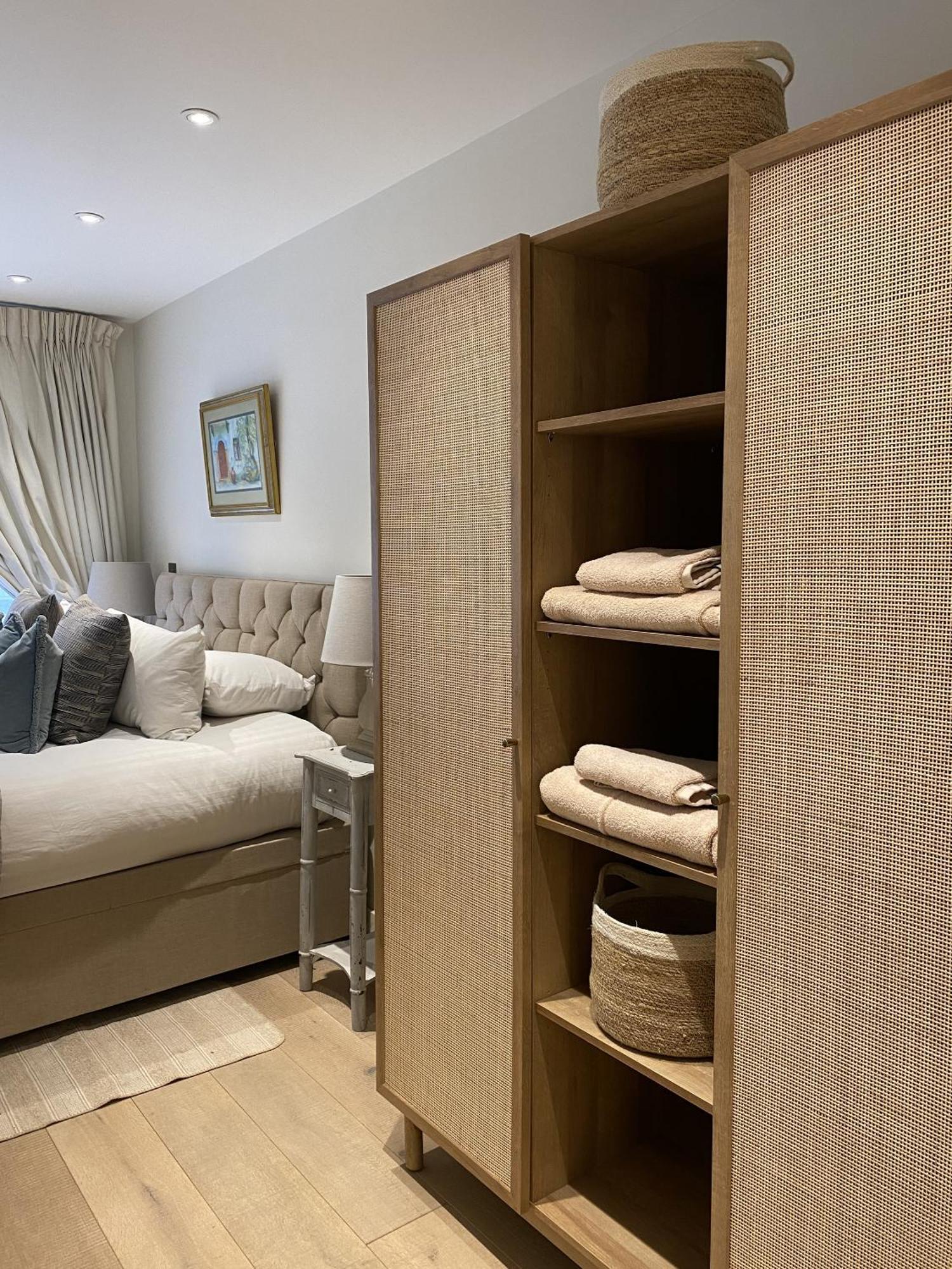 شقة Walcot Yard With Parking, Bath Keys المظهر الخارجي الصورة