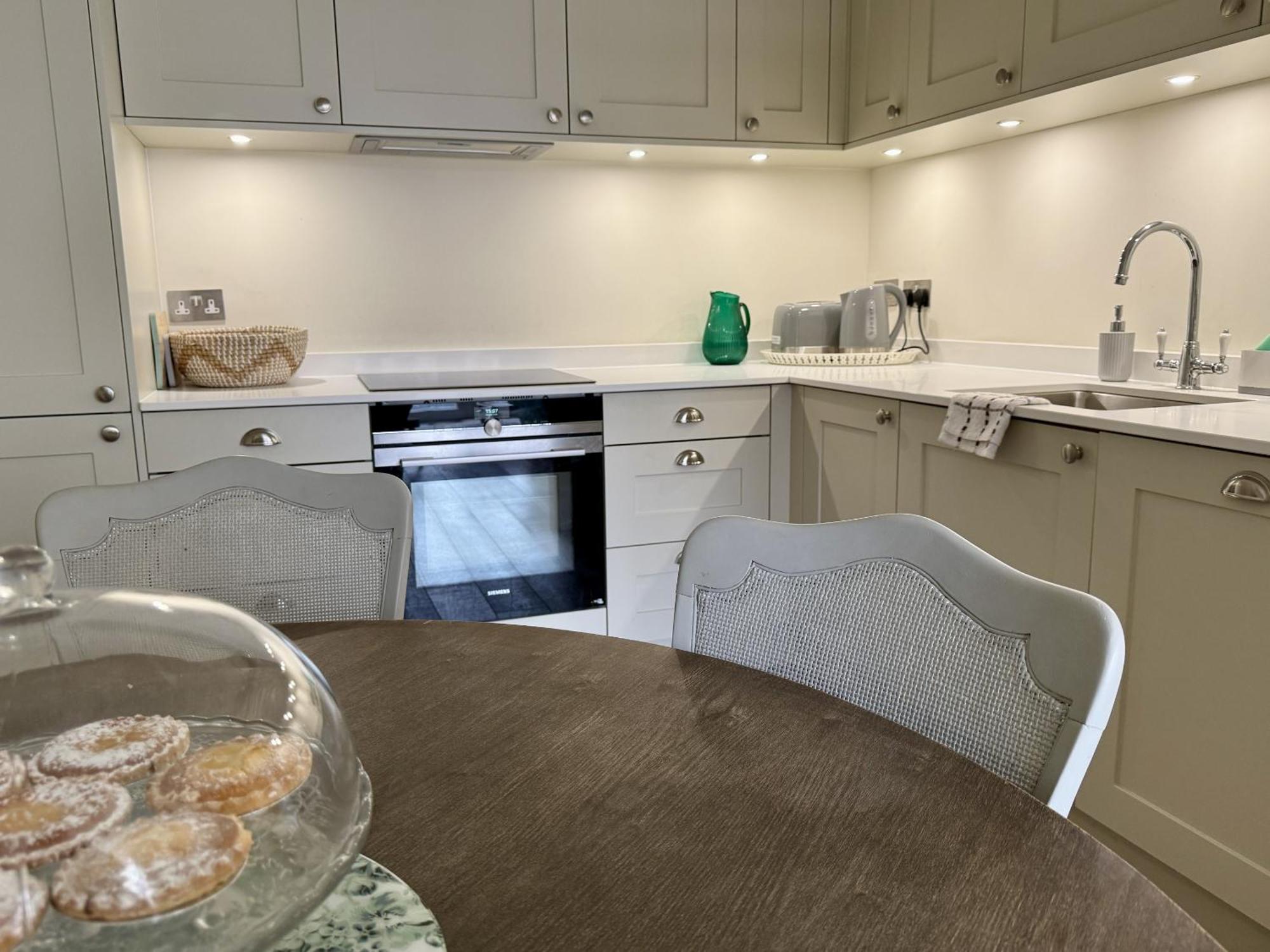 شقة Walcot Yard With Parking, Bath Keys المظهر الخارجي الصورة